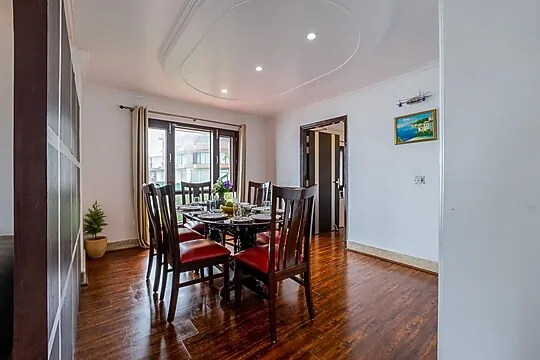 Royal room living and dining area